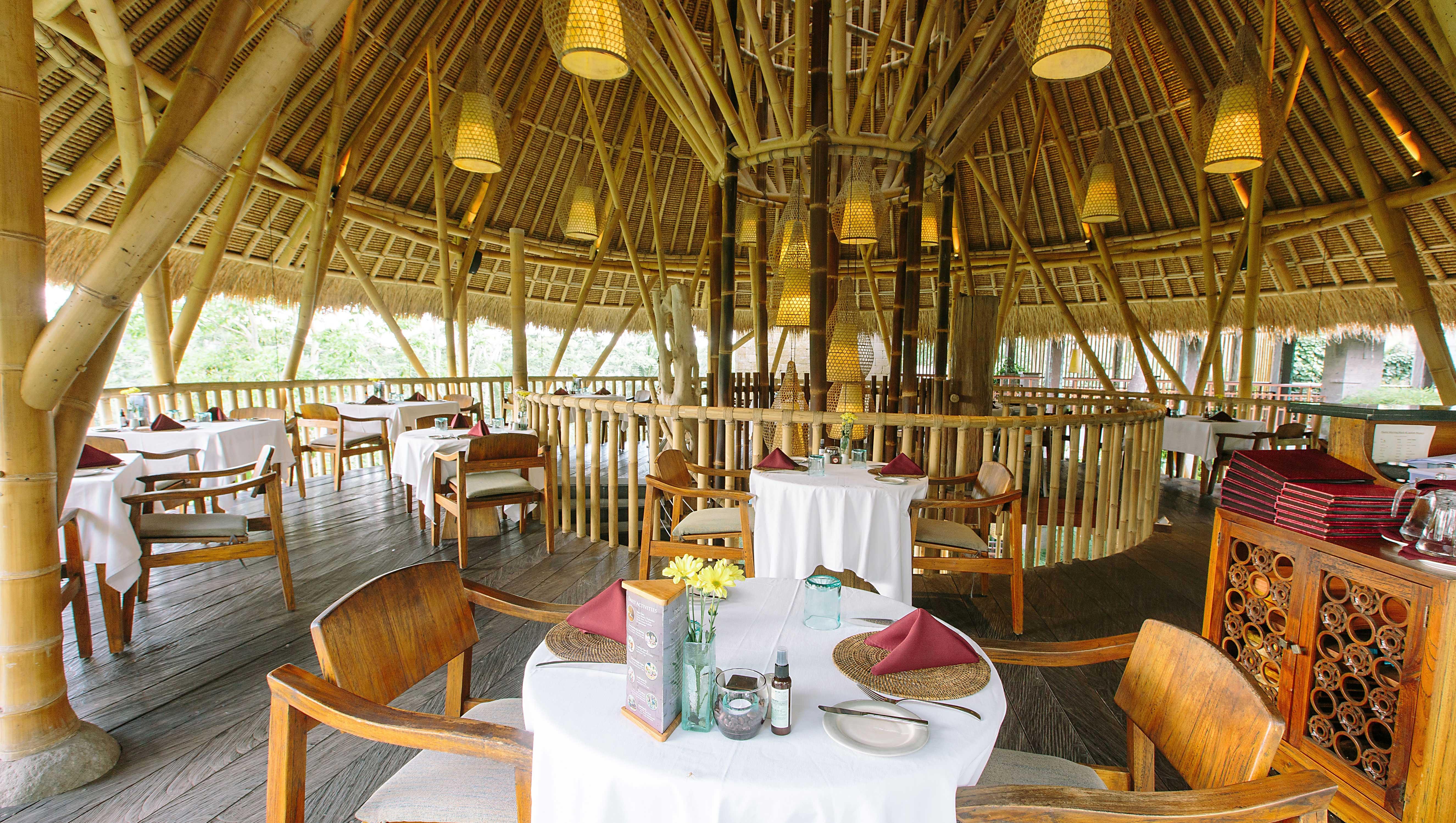Tejaprana Resort & Spa Ubud  Exterior photo The restaurant at the resort
