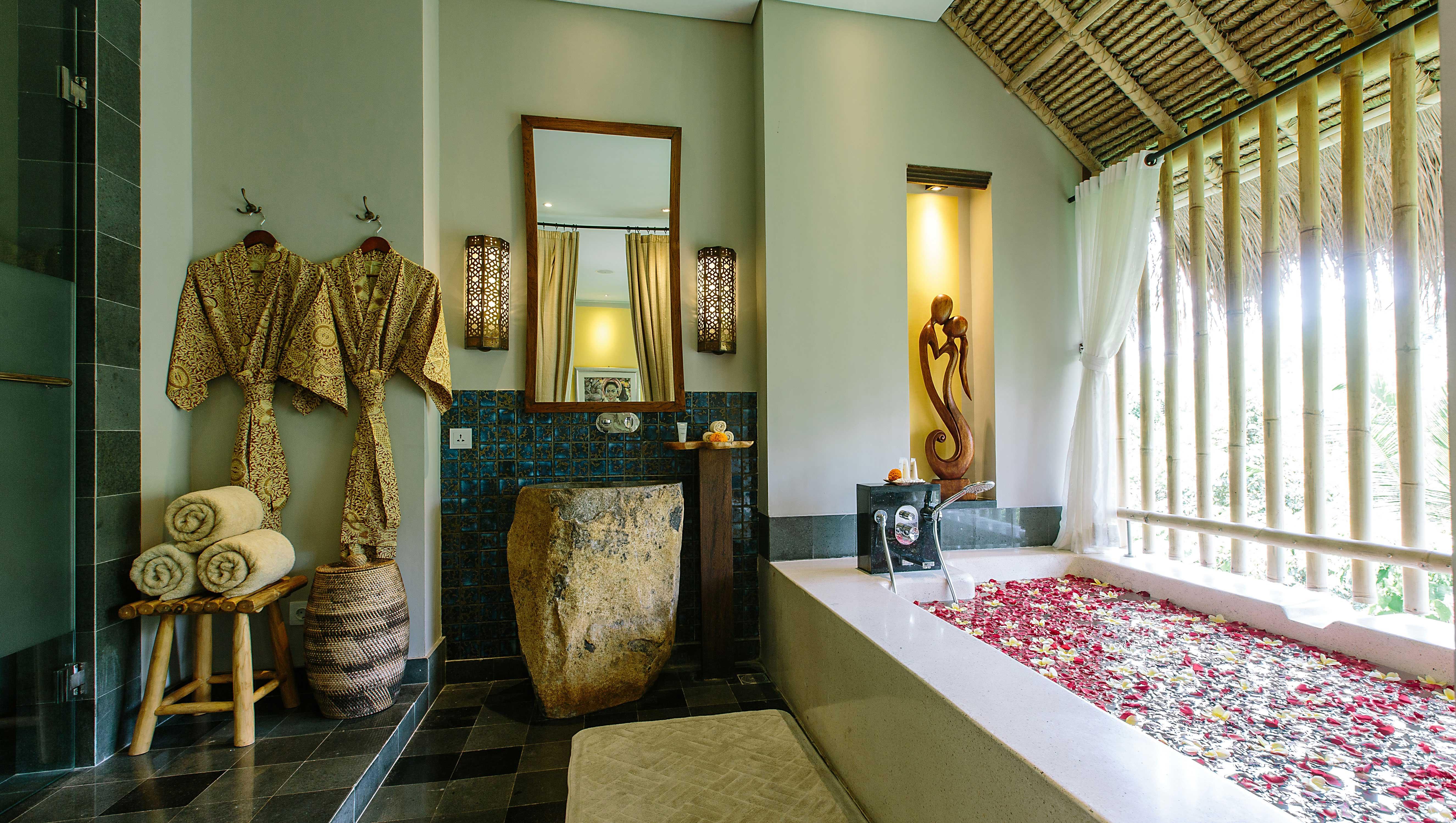 Tejaprana Resort & Spa Ubud  Exterior photo A bathroom at the resort