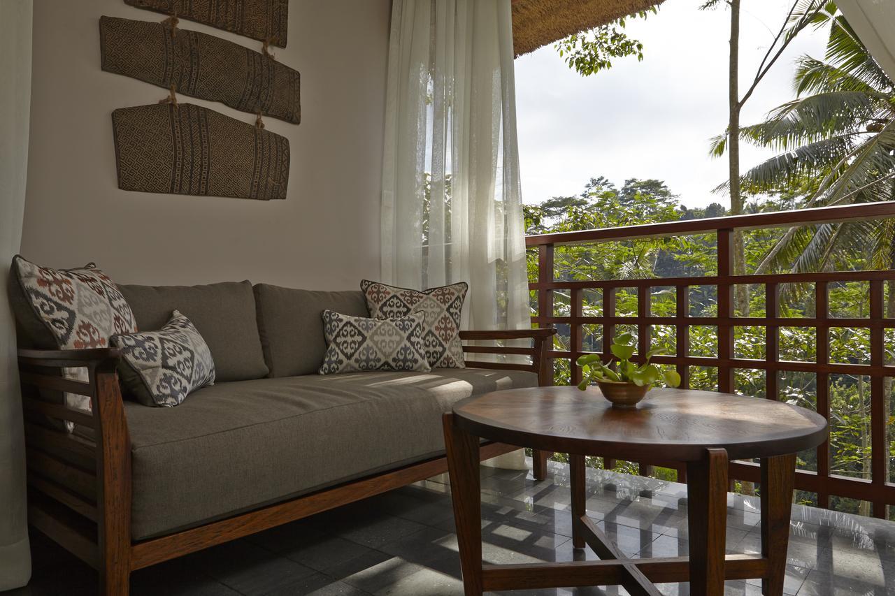 Tejaprana Resort & Spa Ubud  Exterior photo A living room in a villa at the resort